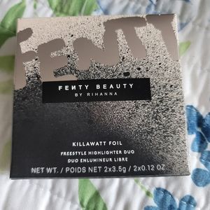 Fenty Beauty highlighter duo